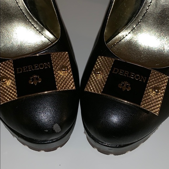 Dereon Stacked platforms .. “Lunch Break” - Picture 2 of 7